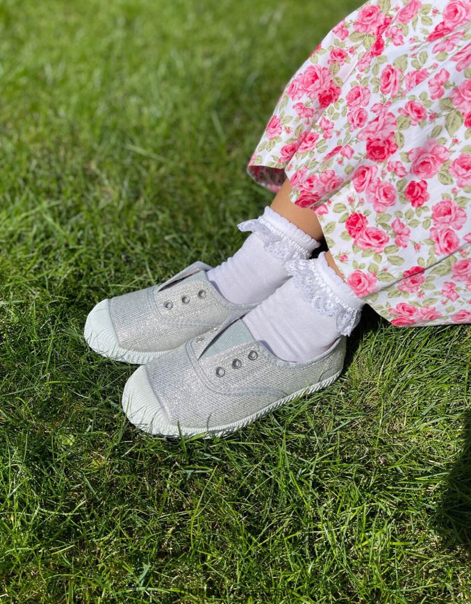 הַנעָלָה Monsoon המפטון קנבס שזיף plimsolls כסף כסף יְלָדִים HTJ0TZ2366