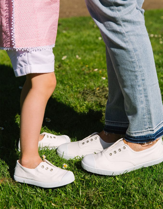 הַנעָלָה Monsoon המפטון קנבס שזיף plimsolls לבן לבן יְלָדִים HTJ0TZ2377